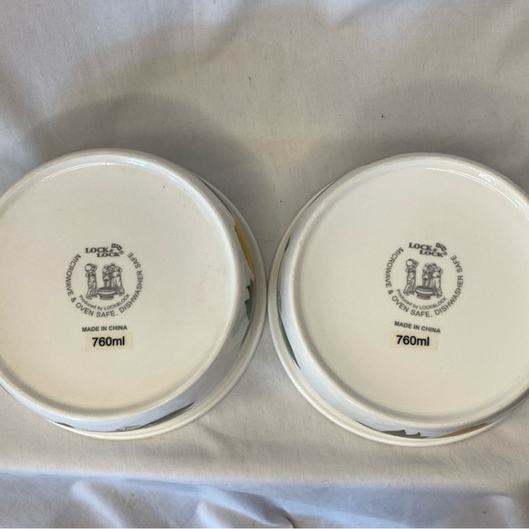 2 Lock & Lock Containers (NO LIDS) Storage Bowls ~ Lemon & Strawberries - Picture 7 of 11